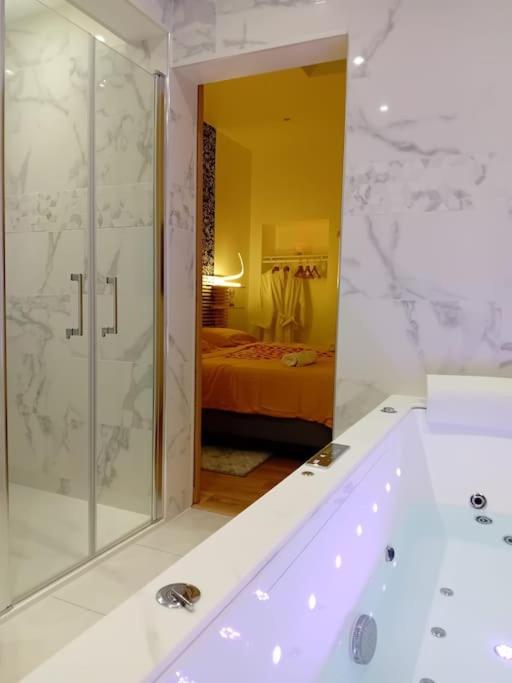 Maison Avec Jacuzzi - Louvres Proche Roissy Cdg - Paris Zewnętrze zdjęcie