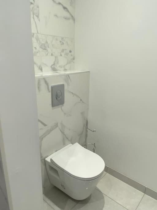 Maison Avec Jacuzzi - Louvres Proche Roissy Cdg - Paris Zewnętrze zdjęcie